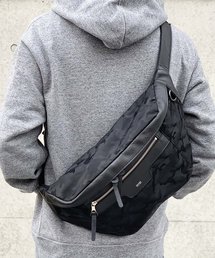 DECADE（ディケイド）の「ファブリックｘ防水レザー・ビックヒップバッグ DECADE(No-01204J)Big Hip Waist Shoulder Bag（ショルダーバッグ）」