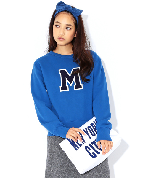 BEAMS BOY(ビームスボーイ)の「BEAMS BOY / スウェット レタード クルー(スウェット・レディース・チャコールグレー/ブルー・ONE SIZE)」の1枚目の写真