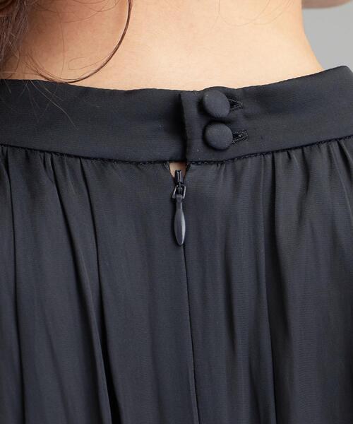 green label relaxing(グリーンレーベルリラクシング)の「CS タック ソデ ギャザー ワンピース(ワンピース・レディース・ネイビー・FREE)」の7枚目の写真