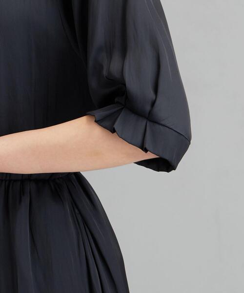 green label relaxing(グリーンレーベルリラクシング)の「CS タック ソデ ギャザー ワンピース(ワンピース・レディース・ネイビー・FREE)」の6枚目の写真