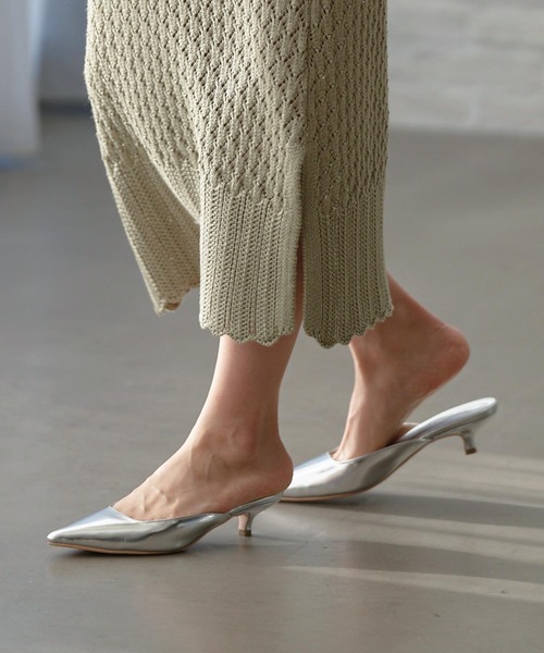 KOBE LETTUCE（コウベレタス）の「キトゥンヒールミュール（サンダル・レディース・ホワイト/ブラック/ベージュ/パープル/シルバー/キャメル・LL/S/M/L）」の6枚目の写真