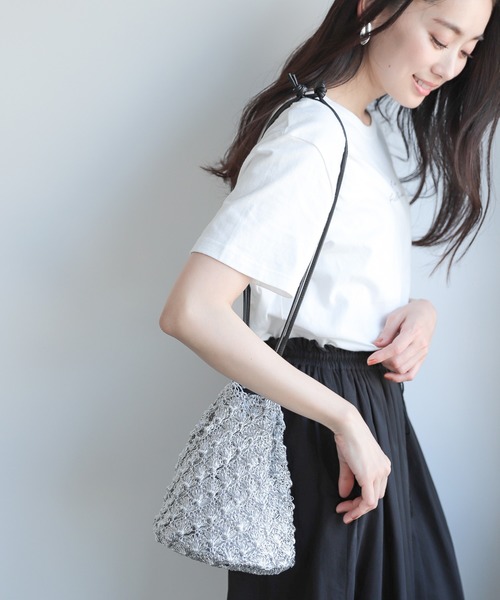 LEPSIM（レプシィム）の「ラメキンチャクBAG　872326（ショルダーバッグ・レディース・シルバー/ブラウン/ブラック・ONE SIZE）」の3枚目の写真
