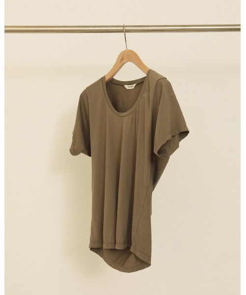 TODAYFUL（トゥデイフル）の「UネックコットンTシャツ（Tシャツ/カットソー・レディース・キナリ/グレイッシュベージュ・FREE）」の3枚目の写真