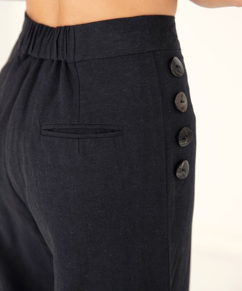 ALEXIA STAM(アリシアスタン)の「Side Button Pants/サイドボタンパンツ(その他パンツ・レディース・ブラック/ベージュ・S/M)」の5枚目の写真