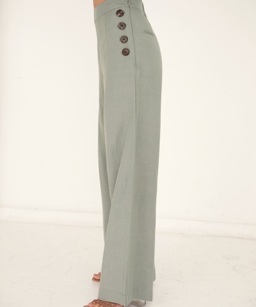 ALEXIA STAM(アリシアスタン)の「Side Button Pants/サイドボタンパンツ(その他パンツ・レディース・ブラック/ベージュ・S/M)」の13枚目の写真