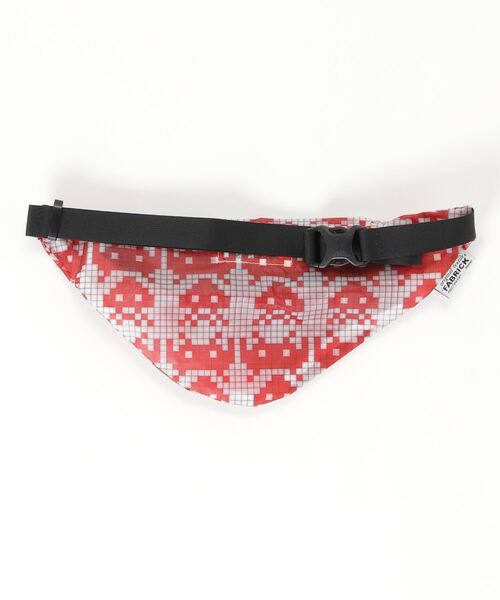 FABRICK（ファブリック）の「FABRICK【SPACE INVADERS】WAIST BAG（ボディバッグ/ウエストポーチ・メンズ・その他・FREE）」の2枚目の写真