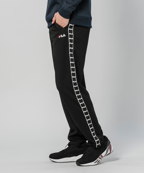 FILA(フィラ)の「【FILA】ストレートロングパンツ / ジャージパンツ(その他パンツ・メンズ・ブラック/ネイビー・MEDIUM/LARGE/X-LARGE)」の2枚目の写真