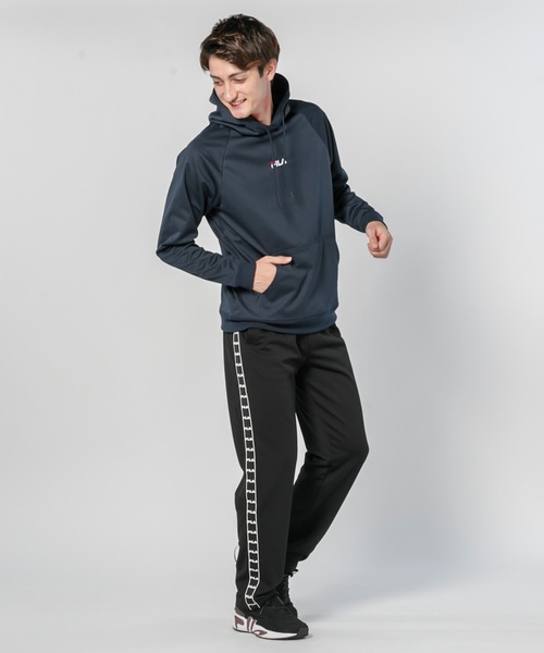 FILA(フィラ)の「【FILA】ストレートロングパンツ / ジャージパンツ(その他パンツ・メンズ・ブラック/ネイビー・MEDIUM/LARGE/X-LARGE)」の12枚目の写真