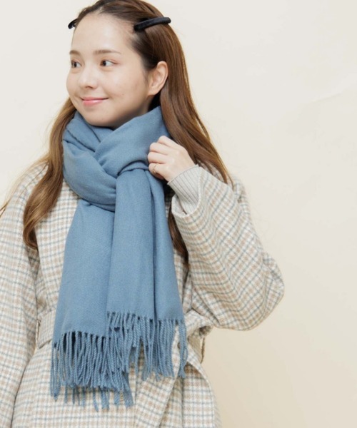 flower(フラワー)の「スムースマフラー(マフラー・レディース・アイボリー/グレー/ベージュ/ブルー/ピンク・FREE)」の5枚目の写真