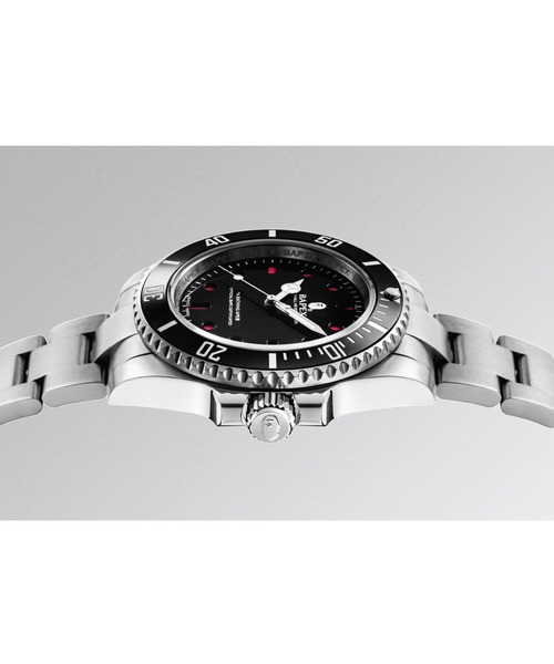 A BATHING APE（アベイシングエイプ）の「TYPE 1 BAPEX M（アナログ