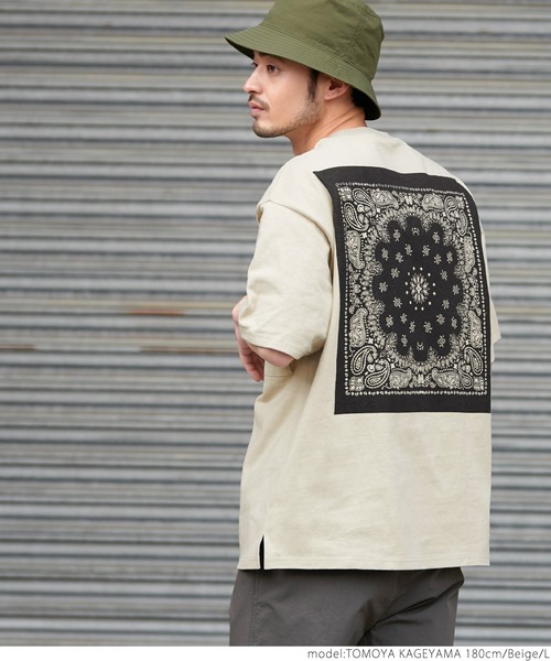 coca（coca）（コカ）の「ヘビーウェイトバックバンダナプリントTシャツ（Tシャツ/カットソー・メンズ・ホワイト/ベージュ・MEDIUM/LARGE）」の13枚目の写真