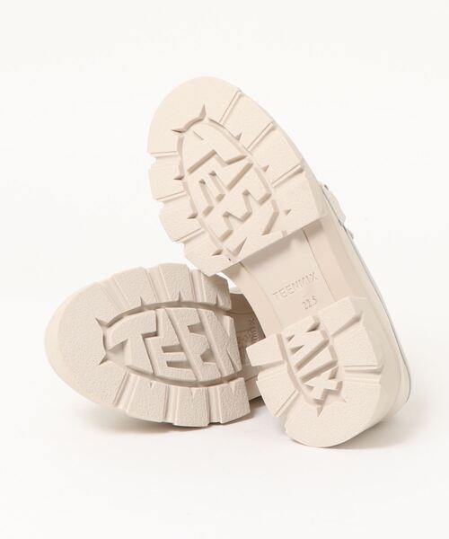 STACCATO（スタッカート）の「プレッピーアンティークチェーンシューズ