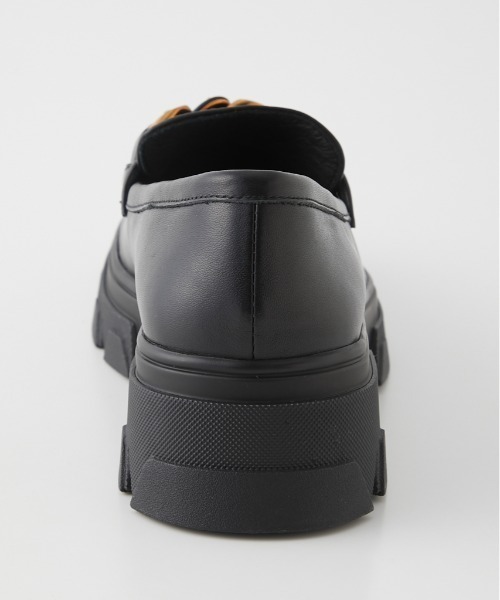 STACCATO（スタッカート）の「プレッピーアンティークチェーンシューズ