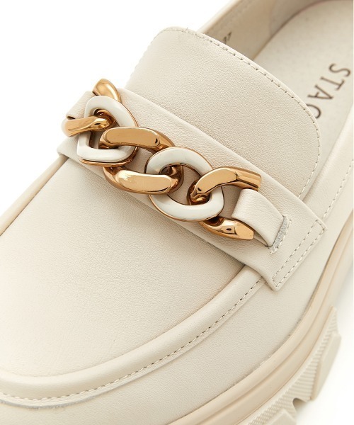 STACCATO（スタッカート）の「プレッピーアンティークチェーンシューズ