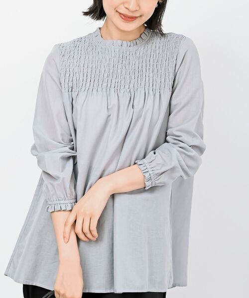 rps(アールピーエス)の「テンセル綿麻長袖スモッキングブラウス(シャツ/ブラウス・レディース・オフホワイト/ブルー/グレイッシュベージュ/チェック・M/フリー)」の7枚目の写真