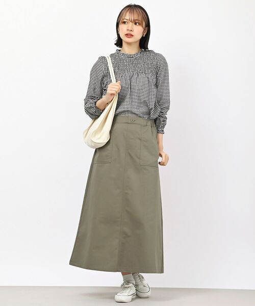 rps(アールピーエス)の「テンセル綿麻長袖スモッキングブラウス(シャツ/ブラウス・レディース・オフホワイト/ブルー/グレイッシュベージュ/チェック・M/フリー)」の12枚目の写真