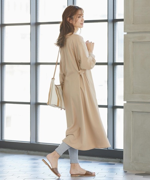 KOBE LETTUCE（コウベレタス）の「撥水＋撥油加工抜き衿デザインシャツワンピース（マタニティウェア/グッズ・レディース・オフホワイト/ブラック/ベージュ/パープル系その他・FREE）」の9枚目の写真