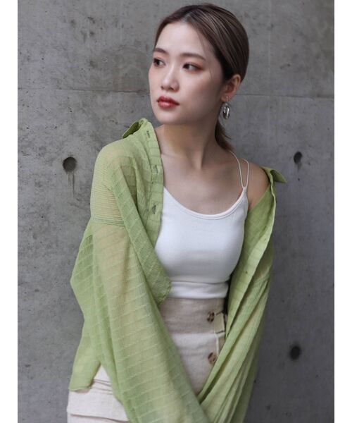 MURUA（ムルーア）の「マジョリカプリーツショートシャツ（シャツ/ブラウス・レディース・ホワイト/ブラック/ライトグリーン/パープル・FREE）」の15枚目の写真