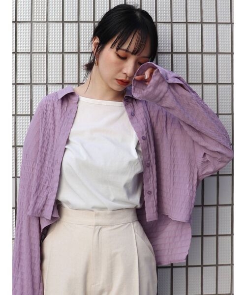 MURUA（ムルーア）の「マジョリカプリーツショートシャツ（シャツ/ブラウス・レディース・ホワイト/ブラック/ライトグリーン/パープル・FREE）」の12枚目の写真