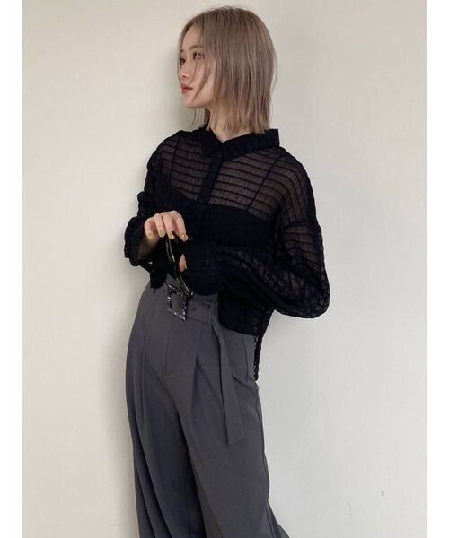 MURUA（ムルーア）の「マジョリカプリーツショートシャツ（シャツ/ブラウス・レディース・ホワイト/ブラック/ライトグリーン/パープル・FREE）」の19枚目の写真