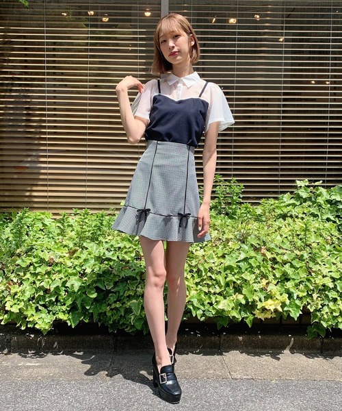 TITTY&CO.（ティティーアンドコー）の「ヘムフレアパイピングミニスカート（スカート・レディース・ライトグリーン/マルチ/グレー・SMALL/MEDIUM）」の4枚目の写真