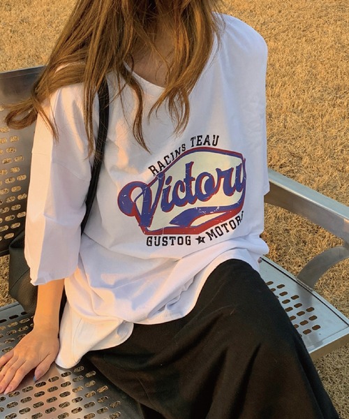 meJane（ミージェーン）の「ストリートプリントロゴカットTシャツ【ZOZOTOWN限定】（Tシャツ/カットソー・レディース・ホワイト/グレー/ブラウン・FREE）」の4枚目の写真