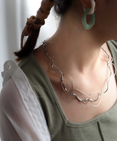 antiqua（アンティカ）の「ネックレス（ネックレス・レディース・シルバー/ゴールド・FREE）」の3枚目の写真