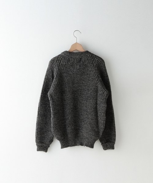 BEAUTY&YOUTH UNITED ARROWS(ビューティーアンドユースユナイテッドアローズ)の「<Oldderby Knitwear> CHUNKY RIB CREW/ニット§(ニット/セーター・メンズ・ブラック/ダークグレー/ロイヤルブルー・SMALL/MEDIUM/LARGE)」の9枚目の写真