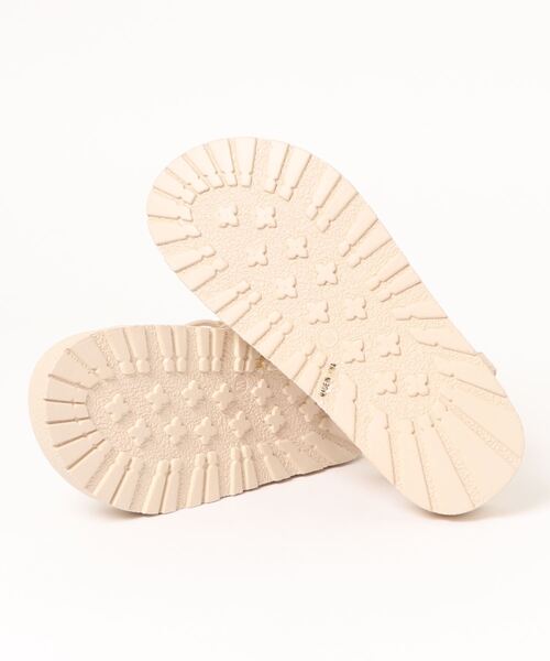 LIPSTAR（リップスター）の「厚底クロスゴムサンダル（サンダル・レディース・オフホワイト/ブラック・24.5cm/23.5cm）」の6枚目の写真