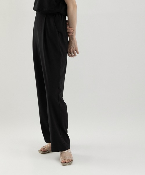 CIAOPANIC（チャオパニック）の「【SCENE by ciaopanic/シーン バイ チャオパニック】ジョーゼットイージースラックスパンツ/WEB・一部店舗限定（スラックス・レディース・ベージュ/サックスブルー/グリーン/ブルー/レッド/ブラック・FREE）」の2枚目の写真