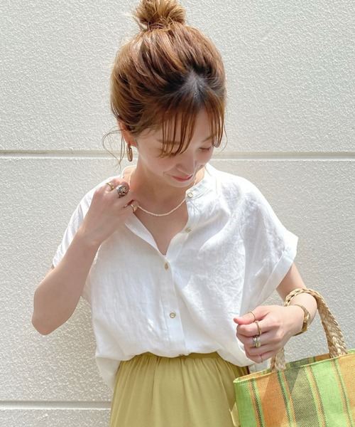 Simplicite（サンプリシテ）の「麻レーヨンバンドカラーブラウス◆（シャツ/ブラウス・レディース・ホワイト/ベージュ/ネイビー/オレンジ・FREE）」の2枚目の写真