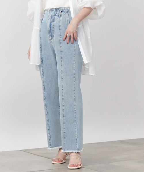 COLONY 2139（コロニートゥーワンスリーナイン）の「裾フリンジセンターシームデニムパンツ（その他パンツ・レディース・ブラック/オフホワイト/ブルー・LARGE/SMALL/MEDIUM）」の15枚目の写真