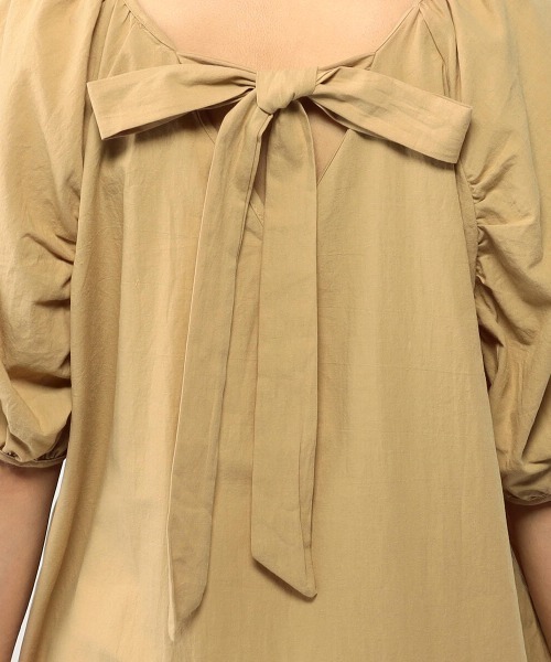 UNRELISH（アンレリッシュ）の「バックシャンリボンカフタンワンピース（ワンピース・レディース・ベージュ/アイボリー・MEDIUM）」の9枚目の写真