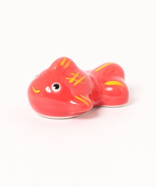 yururira（ユルリラ）の「陶器製アニマル箸置き 17タイプ（カトラリー・レディース・H/P/C/K/B/J/F/N/E/M/D/L/G/O/A/I/Q・FREE）」の2枚目の写真