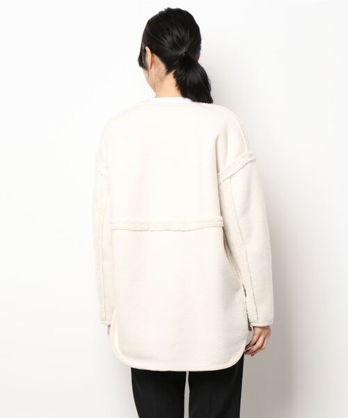 INTERPLANET（インタープラネット）の「ニードルナッピングリバーシブルコート（その他アウター・レディース・ベージュ/オフホワイト・FREE）」の6枚目の写真