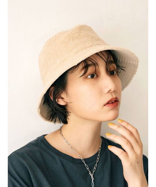 Ungrid（アングリッド）の「リバーシブルボアバケットハット（ハット・レディース・モカ/アイボリー・FREE）」の2枚目の写真