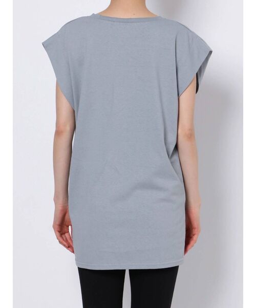 EMODA(エモダ)の「ボクシーロングトップ(Tシャツ/カットソー・レディース・ホワイト/ブルー/ブラック・FREE)」の10枚目の写真