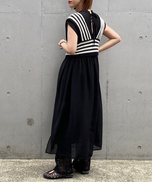 w closet（ダブルクローゼット）の「ボーダービスチェ+シアー