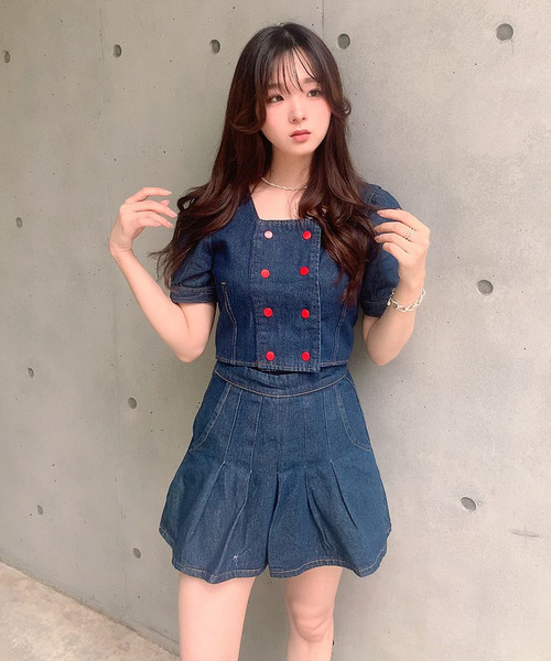 titty＆Co. PETIT by poyo（ティティーアンドコープティバイポヨ）の「【ファッションインフルエンサーPOYO×titty&Co.PETIT 】デニムプリーツスカパン（デニムスカート・レディース・インディゴブルー・SMALL/MEDIUM）」の2枚目の写真