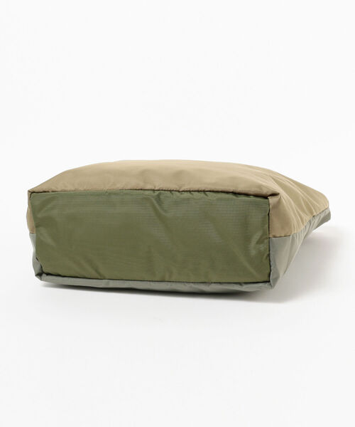B:MING by BEAMS(ビーミングバイビームス)の「MIS × B:MING by BEAMS / 別注 2WAY TOTEBAG(ショルダーバッグ・メンズ・ブルー系その他/ベージュ系その他/グリーン系その他・ONE SIZE)」の18枚目の写真