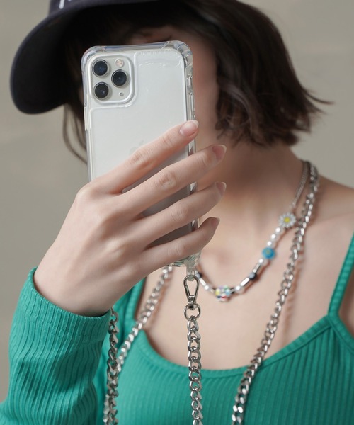 SPINNS（スピンズ）の「【選べるスマホショルダー】ストラップホール付き クリアスマホケース（スマホケース/カバー・レディース・クリア・iPhone 11/XR/iPhone 12/iPhone 7/8/SE(第2/第3世代)/iPhone 11 Pro Max/iPhone 12 Pro Max/iPhone 11 Pro/iPhone 12 mini/iPhone 13/iPhone 13 mini/iPhone 13 Pro Max/iPhone 13 Pro/iPhone 14/iPhone 14 Pro/iPhone 14 Pro Max/iPhone 14 Plus/iPhone 15/iPhone 16）」の22枚目の写真