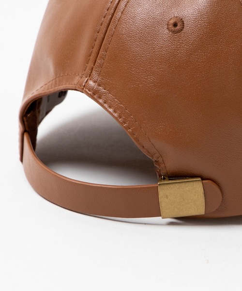 WEGO（ウィゴー）の「WEGO/フェイクレザーキャップ（キャップ・レディース・ブラウン/オフホワイト/ブラック・FREE）」の11枚目の写真