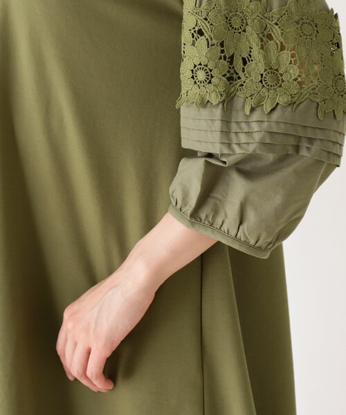 SHOO・LA・RUE(シューラルー)の「◆袖レースチュニックブラウス(シャツ/ブラウス・レディース・カーキ/サンドベージュ/ネイビー・00)」の11枚目の写真