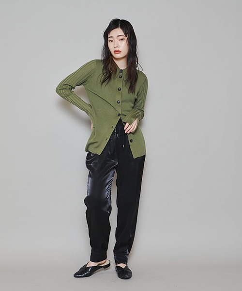 lautreamont BLEUBLANC（ロートレアモンブルーブラン）の「<lautreamont BLEUBLANC>コンパクトリブニットカーディガン≪手洗い可能≫（ニット/セーター・レディース・オフホワイト/カーキ/ブルー・9号）」の22枚目の写真