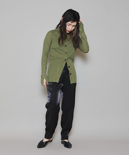 lautreamont BLEUBLANC（ロートレアモンブルーブラン）の「<lautreamont BLEUBLANC>コンパクトリブニットカーディガン≪手洗い可能≫（ニット/セーター・レディース・オフホワイト/カーキ/ブルー・9号）」の13枚目の写真