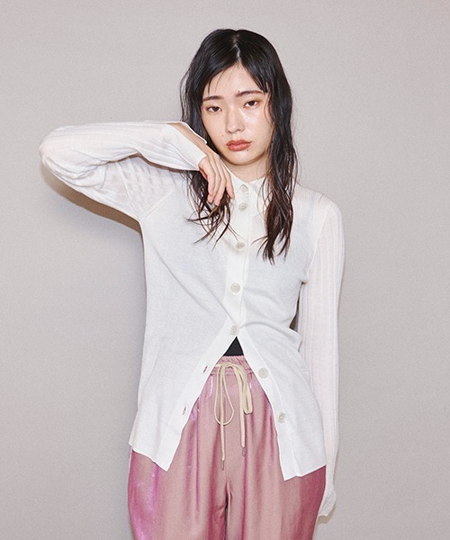 lautreamont BLEUBLANC（ロートレアモンブルーブラン）の「<lautreamont BLEUBLANC>コンパクトリブニットカーディガン≪手洗い可能≫（ニット/セーター・レディース・オフホワイト/カーキ/ブルー・9号）」の17枚目の写真