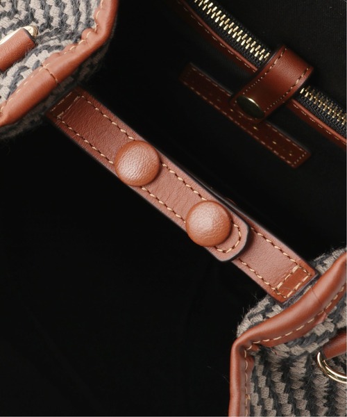 Spick & Span（スピックアンドスパン）の「【MICA DELLA VALLE】 ヘリンボーントート（トートバッグ・レディース・チャコールグレー・FREE）」の11枚目の写真