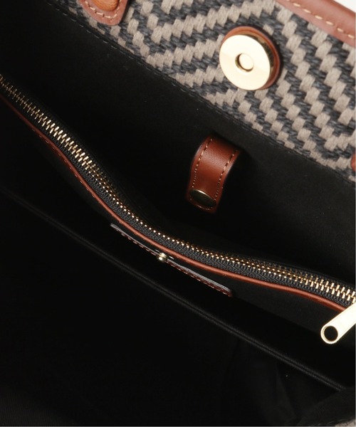 Spick & Span（スピックアンドスパン）の「【MICA DELLA VALLE】 ヘリンボーントート（トートバッグ・レディース・チャコールグレー・FREE）」の14枚目の写真