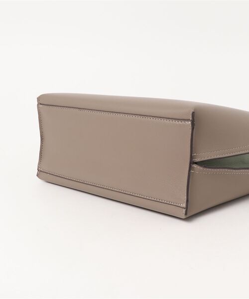 N.（N. Natural Beauty Basic）（エヌエヌナチュラルビューティーベーシック）の「◆サイドカラーリングトートバッグ（トートバッグ・レディース・オフホワイト/ブラック/グレイッシュベージュ・ﾌﾘ-）」の14枚目の写真