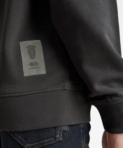 G-STAR（ジースター）の「POCKET DETAIL LOOSE HOODED SWEATER/パーカー（パーカー・メンズ・ダークグレー/グリーン系その他/ダークブルー・SMALL/MEDIUM/X-LARGE/X-SMALL/LARGE）」の6枚目の写真